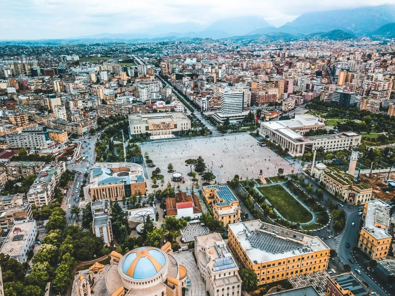 Apartament Tirana Days Free Parking Albania
